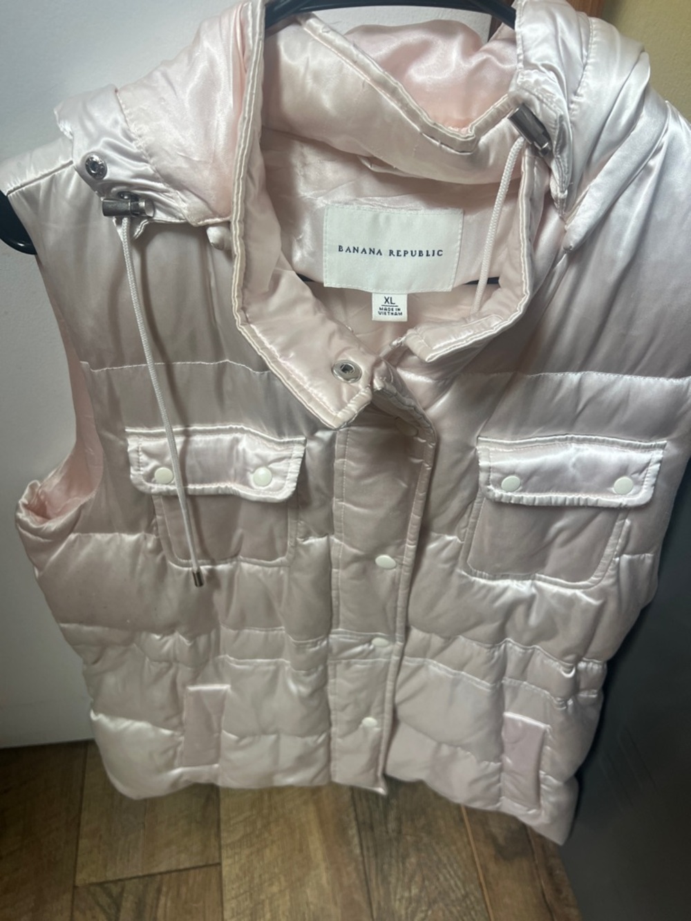 Banana Republic Shiny Quilted Puffer Vest XL